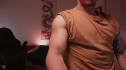 insta damn8   --------  online show from 12/18/24, 12:32