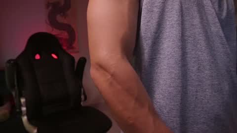 insta damn8   --------  online show from 12/21/24, 12:31