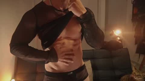 insta damn8   --------  online show from 09/19/25, 12:45