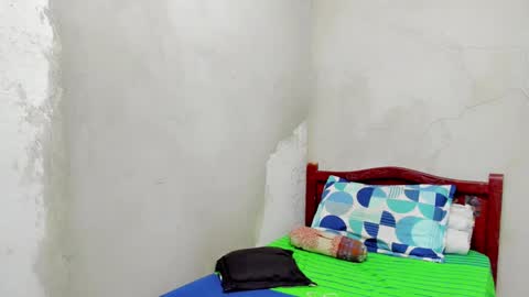 damien_444 online show from 09/27/25, 02:11