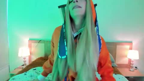 Damian online show from 11/15/25, 12:23