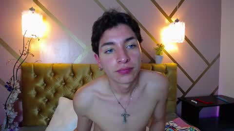 Damiian21  online show from 02/08/25, 06:44