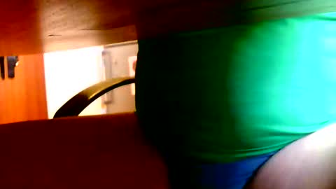 Dammerl online show from 10/27/25, 07:45