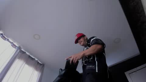 INSTAGRAM  DAMMIANMILLEROFICIAL online show from 04/12/26, 03:06