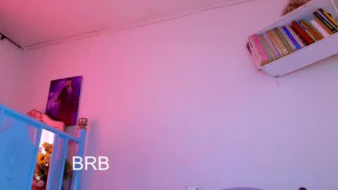 damn_milaa online show from 11/06/25, 06:53