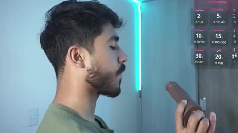 damon_frost online show from 12/21/24, 02:19