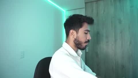 damon_frost online show from 12/23/24, 02:24