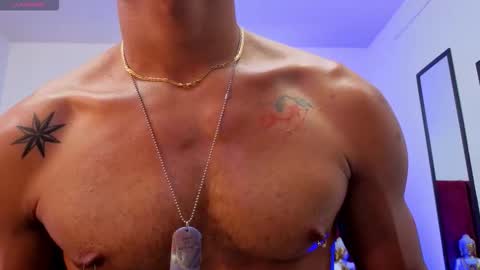 Snapshot of damonblackj chatting on 11/04/25, 11:48 Damon online show from 11/04/25, 11:48