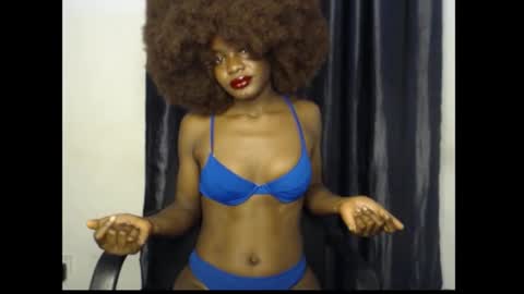 leah online show from 11/24/25, 03:39