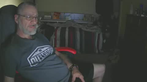 dan137111 online show from 04/23/26, 10:36