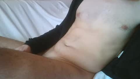 Snapshot of dan567y chatting on 01/19/25, 12:39 dan567y online show from 01/19/25, 12:39