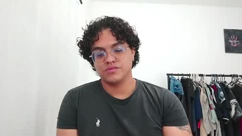 Diane Blosson online show from 04/22/26, 01:52