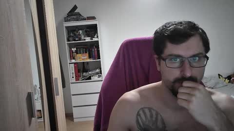 King Dan online show from 02/17/25, 07:10