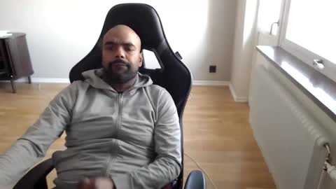 dan_the_man43 online show from 04/20/26, 03:26