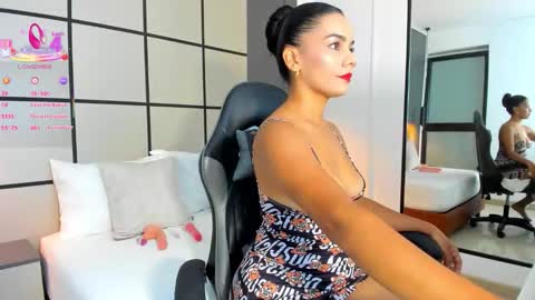 D A N A  online show from 02/17/26, 07:20