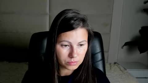 Dana Dom online show from 10/14/25, 01:17