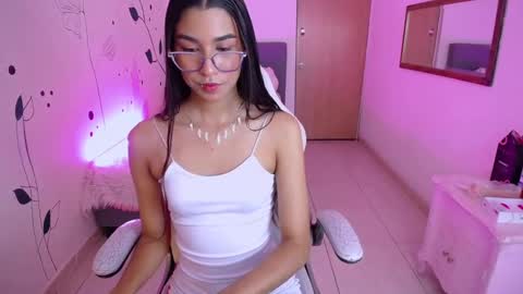 dana_paula online show from 02/16/25, 02:43