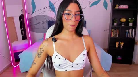 dana_paula online show from 09/20/25, 02:12