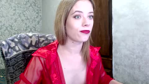 Dana SmileX online show from 10/22/25, 05:56