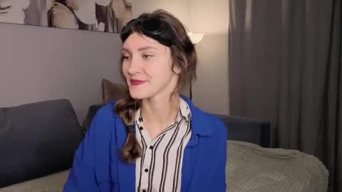 Snapshot of danaaddams chatting on 10/30/25, 07:47 danaaddams online show from 10/30/25, 07:47