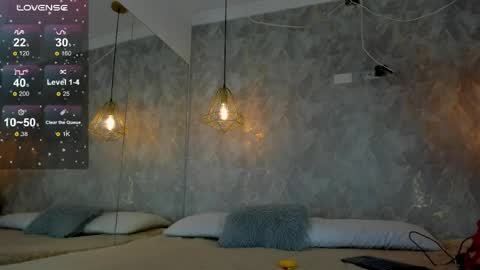    online show from 04/19/26, 10:12