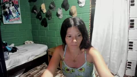 Snapshot of danaarey chatting on 05/22/26, 09:26 Danaa Rey online show from 05/22/26, 09:26