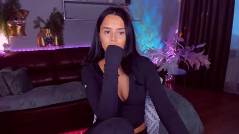 DanaMiers online show from 04/18/26, 07:23