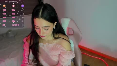 Snapshot of danay_01 chatting on 10/07/25, 11:46 danay_01 online show from 10/07/25, 11:46