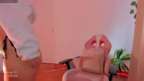 danay_01 online show from 05/31/26, 07:59