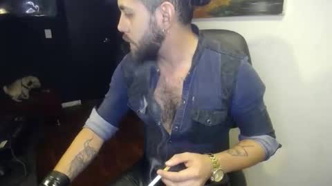 Snapshot of danbury44 chatting on 10/12/25, 11:48 danbury online show from 10/12/25, 11:48