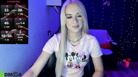 Snapshot of dances_queen chatting on 07/20/26, 06:38 dances_queen online show from 07/20/26, 06:38