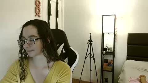 Lea lei-a online show from 03/07/25, 03:08