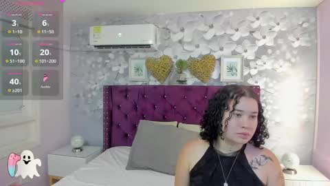 Daniela online show from 02/16/25, 11:27