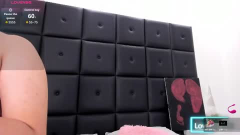 Snapshot of danellazambrano chatting on 07/12/26, 12:29 online show from 07/12/26, 12:29