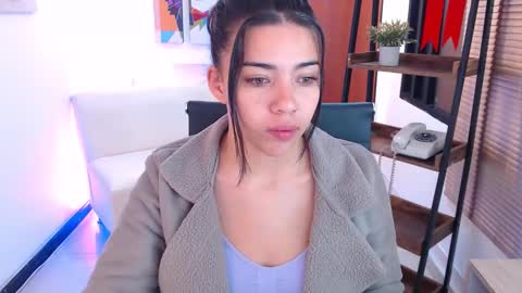 Veronica online show from 02/26/26, 11:09