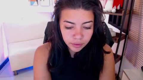 Snapshot of dangel_noir6 chatting on 06/22/26, 11:51 Veronica online show from 06/22/26, 11:51