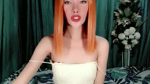 Nica online show from 11/19/25, 02:55