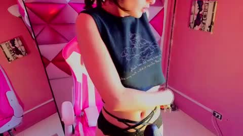 dani_dream online show from 09/16/25, 01:56