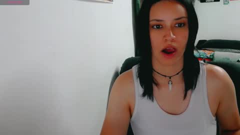dani y jocelyn online show from 09/24/25, 05:16