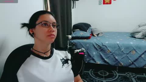 dani y jocelyn online show from 03/15/26, 07:42