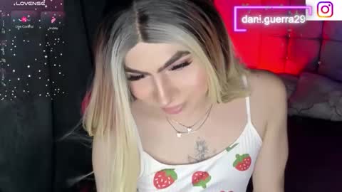 Snapshot of dani_lovet1 chatting on 05/22/26, 01:46 dani online show from 05/22/26, 01:46