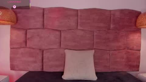   online show from 03/28/26, 02:22