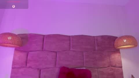   online show from 04/17/26, 02:47