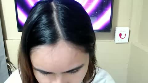 Snapshot of danica_wild chatting on 12/23/25, 01:47 Danica online show from 12/23/25, 01:47