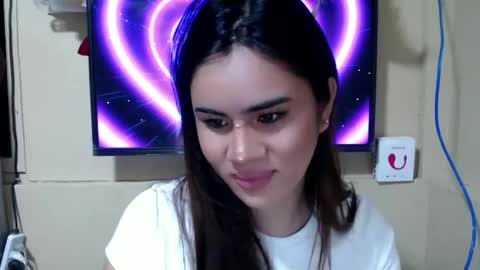 Danica online show from 06/18/26, 01:17