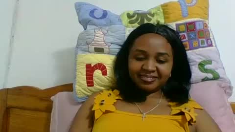 danie80704 online show from 09/29/25, 07:19