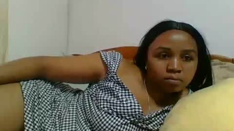 danie80704 online show from 10/12/25, 03:16
