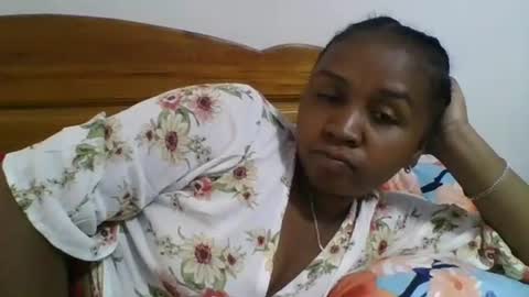 danie80704 online show from 02/02/26, 10:25