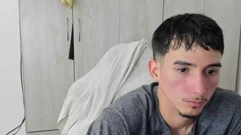 Snapshot of daniel_443 chatting on 09/15/25, 04:45 DANIEL online show from 09/15/25, 04:45