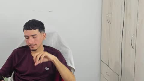 Snapshot of daniel_443 chatting on 12/02/25, 02:34 DANIEL online show from 12/02/25, 02:34